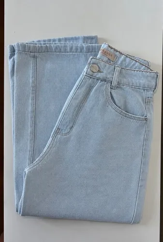 Calça jeans clara