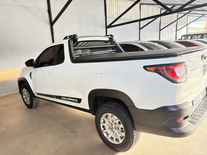 Fiat Strada Endurance 1.4 Flex 8V CS Plus 2021