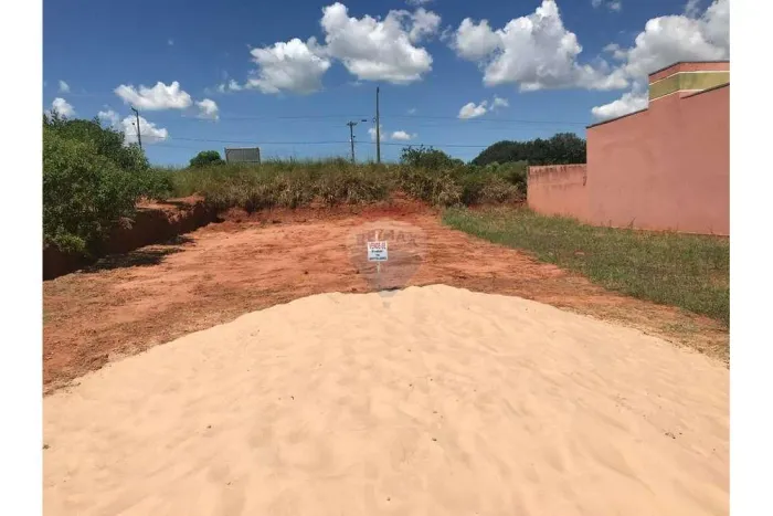Terreno à venda - Parapuã/SP