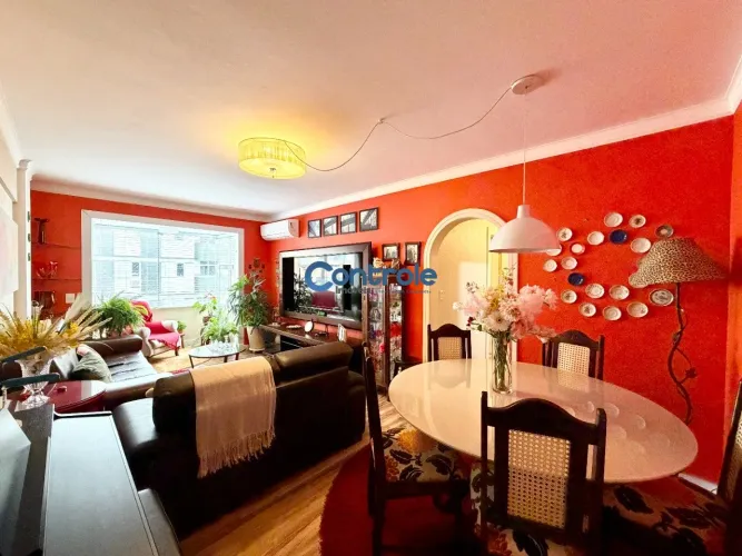 Apartamento com 03 dormitórios em Capoeiras, Florianópolis/SC!