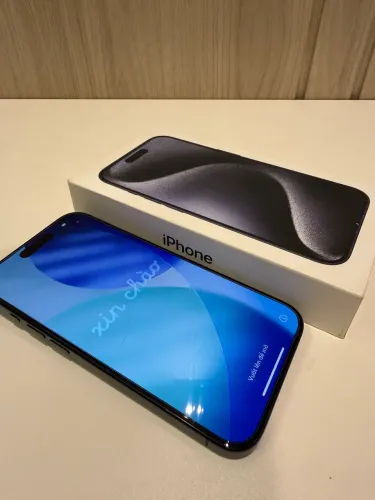 iPhone 15 pro 256gb