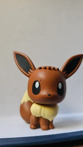 Eevee pokémon mini figure 