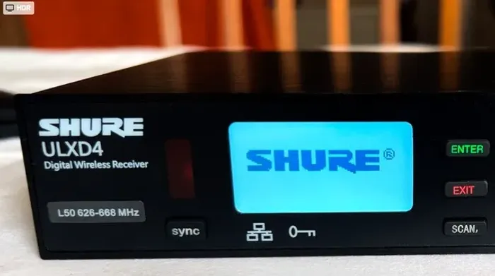 Microfone Sem Fio Shure Beta 58 ULXD2 E Receptor ULXD4