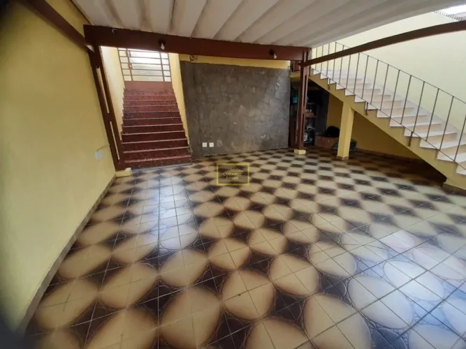 Casa Com 03 Dormitórios Para Venda Na Vila Irmãos Arnoni
