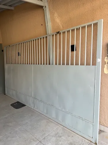 Portão 3.90 Largura x 2.00 Altura