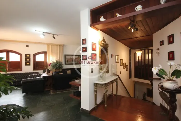 CASADE 4 QUARTOS PARA VENDA NO BAIRRO BELVEDERE codigo: 341622