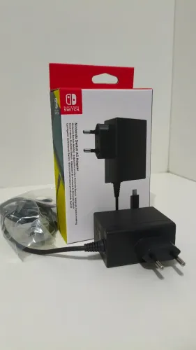 Fonte Original Nintendo Switch - Padrão Brasileiro 10A