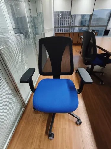Cadeiras da riccó cada 150,00 semi novas