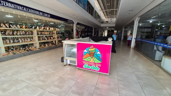 Quiosque em Galeria Comercial na Av. Mangalô Setor Morada do Sol