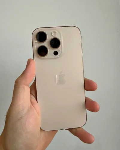 iPhone 16 pro 128gb desert