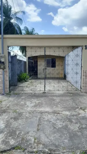 Alugo casa excelente localização Bairro Estrela Castanhal