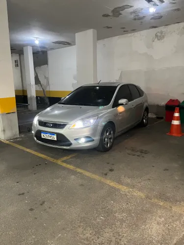 Ford Focus Titanium 2.0 16V Flex 5P Mec. 2012