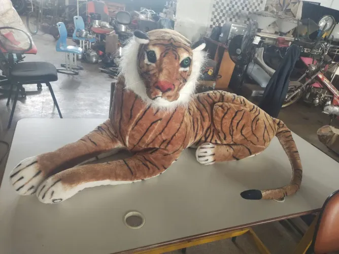 Tigre de Pelúcia Gigante 