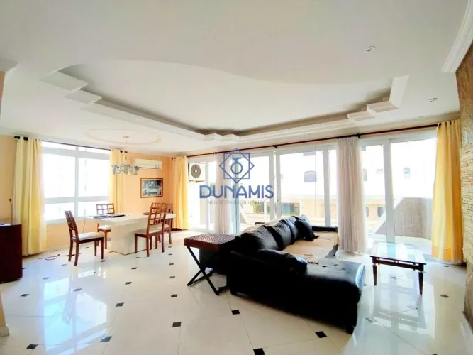 Apartamento à Venda em Pitangueiras, Guarujá - SP