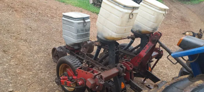 Plantadeira 2 linhas