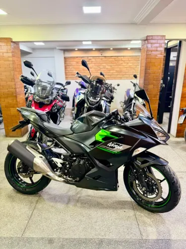 Ninja 400 - 2023