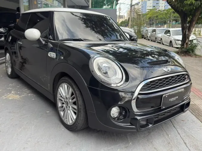 Mini Cooper S 2.0 Turbo 16V 3P Aut. 2015