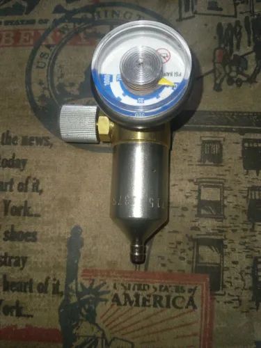Regulador De Vazão Cilindro De Calibragem Modelo 715 0.375 LPM