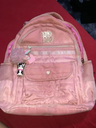 vende-se mochila da rebecca bombom