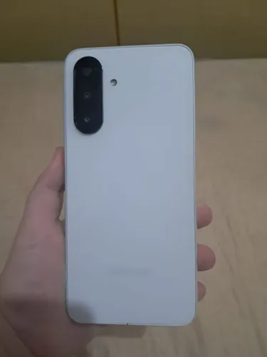 Vendo celular a26 256g 3 meses de uso apenas