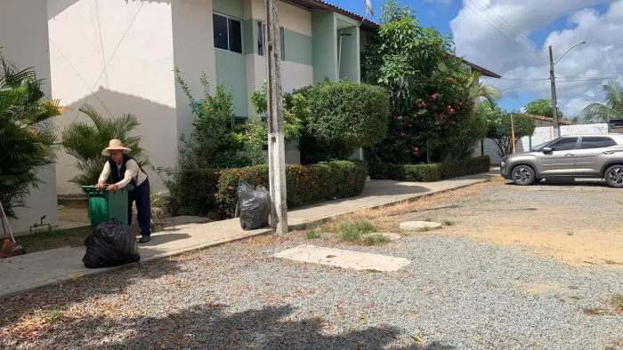 Lindo Apartamento mobiliado desconto pagamento no dia
