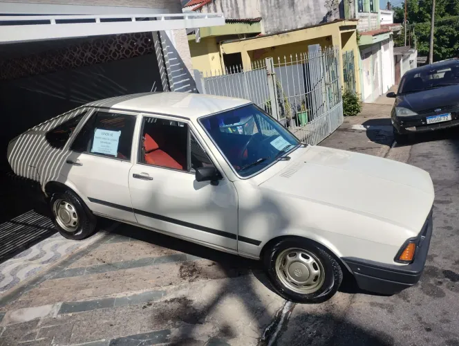 Volkswagen Passat L/ LS/ LSE/ GL/ GLS/ TS/ FLA/ VILL/ PLUS 1986