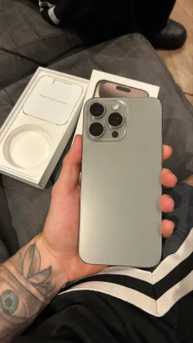 iPhone 15 Pro Max 256GB | Garantia Apple 10/2026 | Bateria 91% | Todo Original