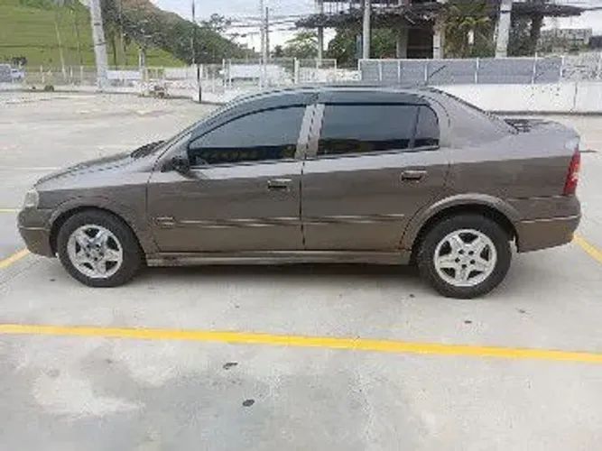 Chevrolet Astra 500 Sedan 2.0 MPFI 16V 4P 2000