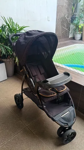 Carrinho de bebê