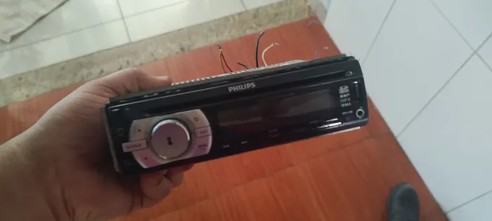 Rádio Philips CEM-2000 automotivo funcionando BLUETOOTH não Pioneer Sony JVC leia 