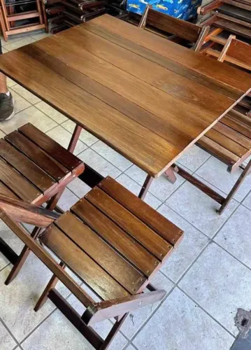 Mesa dobrável 90x70 de ipê madeira nobre para casa,churrascaria,pub,bar,lanchonete