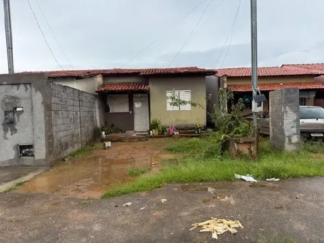Imóvel com ótimo padrão Casa no Vila Divineia, Padre Bernardo - GO, N. SN LT 13 RUA SEIVA