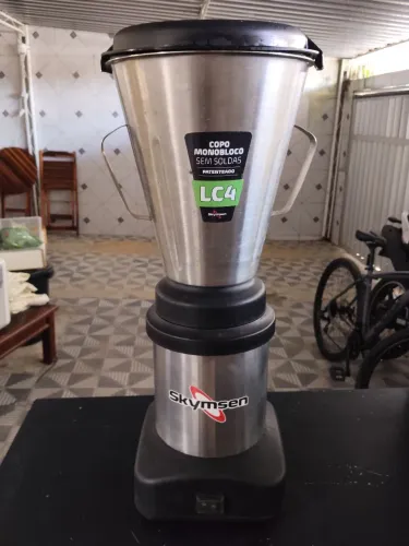 Liquidificador Industrial 4 Litros Skymsen 0,5CV Monobloco em Inox - LC4