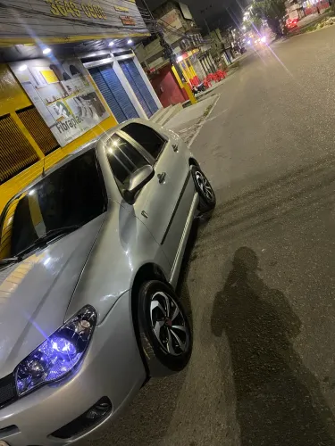 Fiat Palio 1.0 Economy Fire Flex 8V 2P 2011
