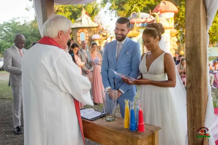 Celebrante de Casamento. Você também pode escolher com ou sem Civil, Foto,Filmagem e Drone