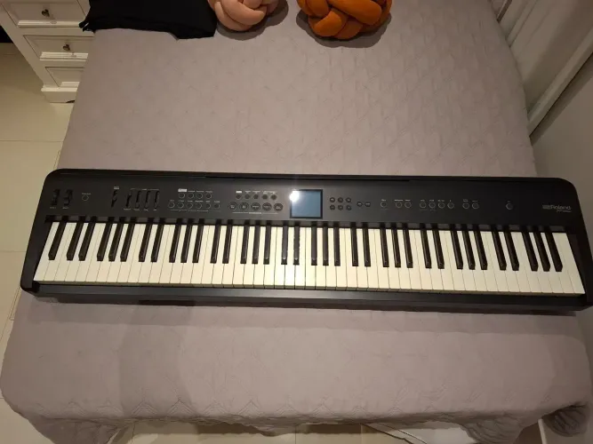 Piano Digital Roland FP E50