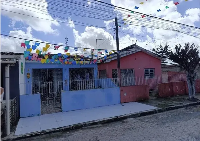 TERRENO 322 m² COM 2 CASAS - SÃO SEBASTIÃO - CARPINA/PE