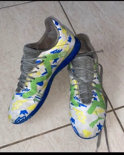 Vendo chuteira futsal