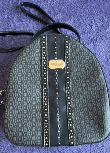 Mochila Victor Hugo 