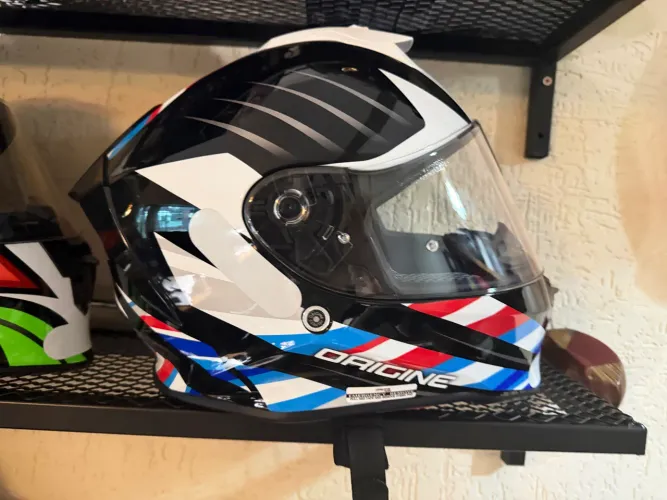 Capacete dínamo origine 61/62 novo