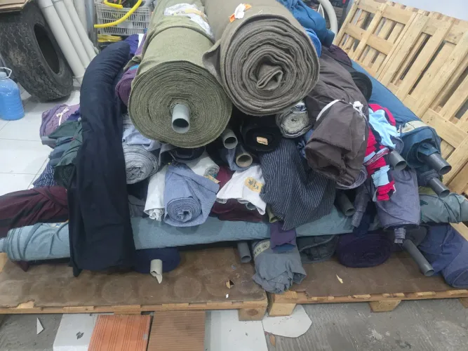 Kit de tecidos oportunidadeR$ 1850,00 mais de 50 peças