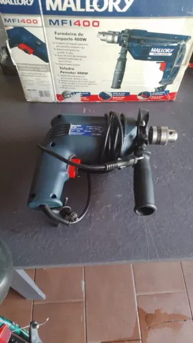 Furadeira de Impacto Mallory MFI 400 - 400W com Caixa 110v funcionando tudo