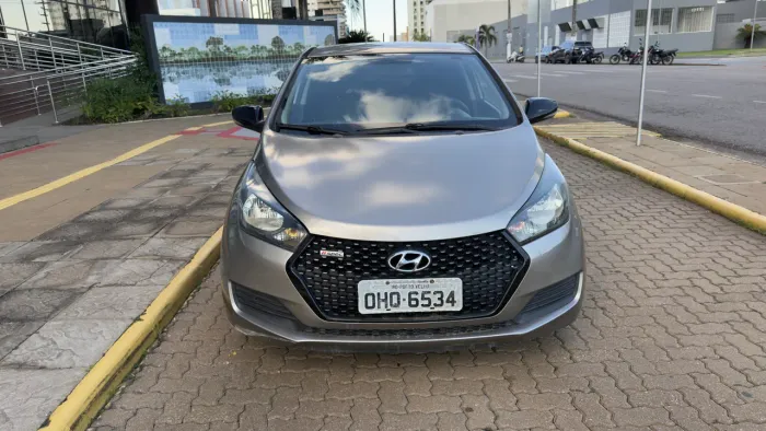 Hyundai HB20 Unique 1.0 Flex 12V Mec. 2019