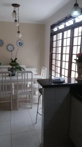 Casa no Jd Palmares com 4 dorm | Só aqui na Imobiliária Rosa e Rangel