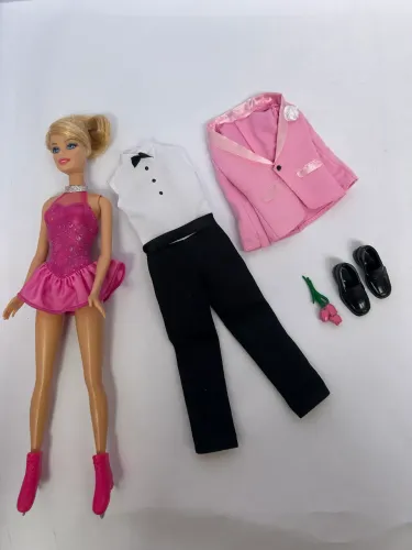 Barbie I can be ice skater e rouba ken Barbie smoking