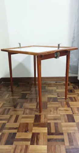 Mesa de apoio e bandeja vintage pés palito