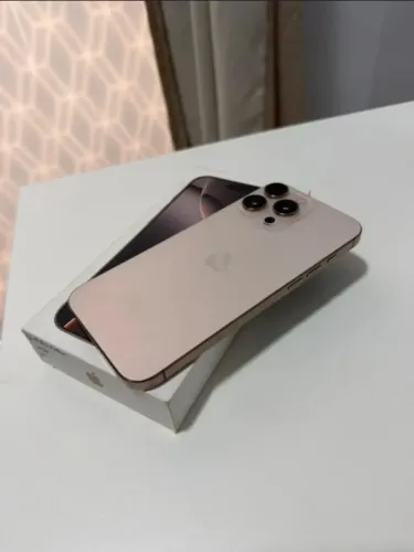 Iphone 16 pro max 256gb pra peças