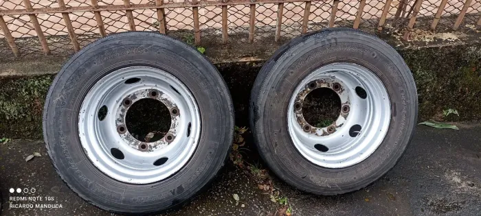 Rodas de ferro originais para Accelo