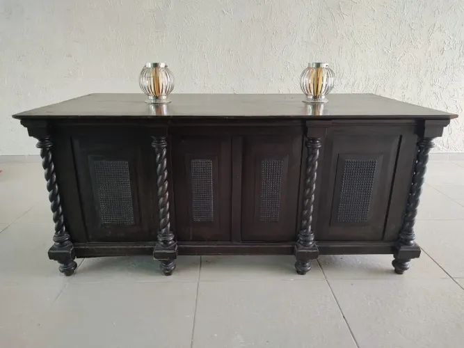 MESA ANTIGA DE MADEIRA
