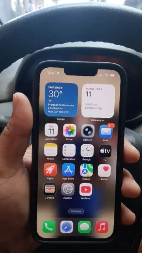Vendo iPhone 13 bateria toda ok só pegar e usar sem arranhões ou trincos 